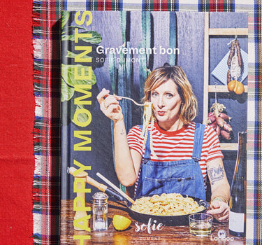 Combo: Livre "Happy Moments" (NL) + T-shirt Moules-Frites (XS)